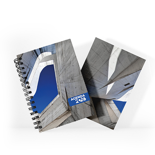 Agenda 2026 tamanho 15x21cm com capa dura em papel empastada com cartão e debrú laminação Prolan, lombada quadrada ou wire-o e miolo pronto